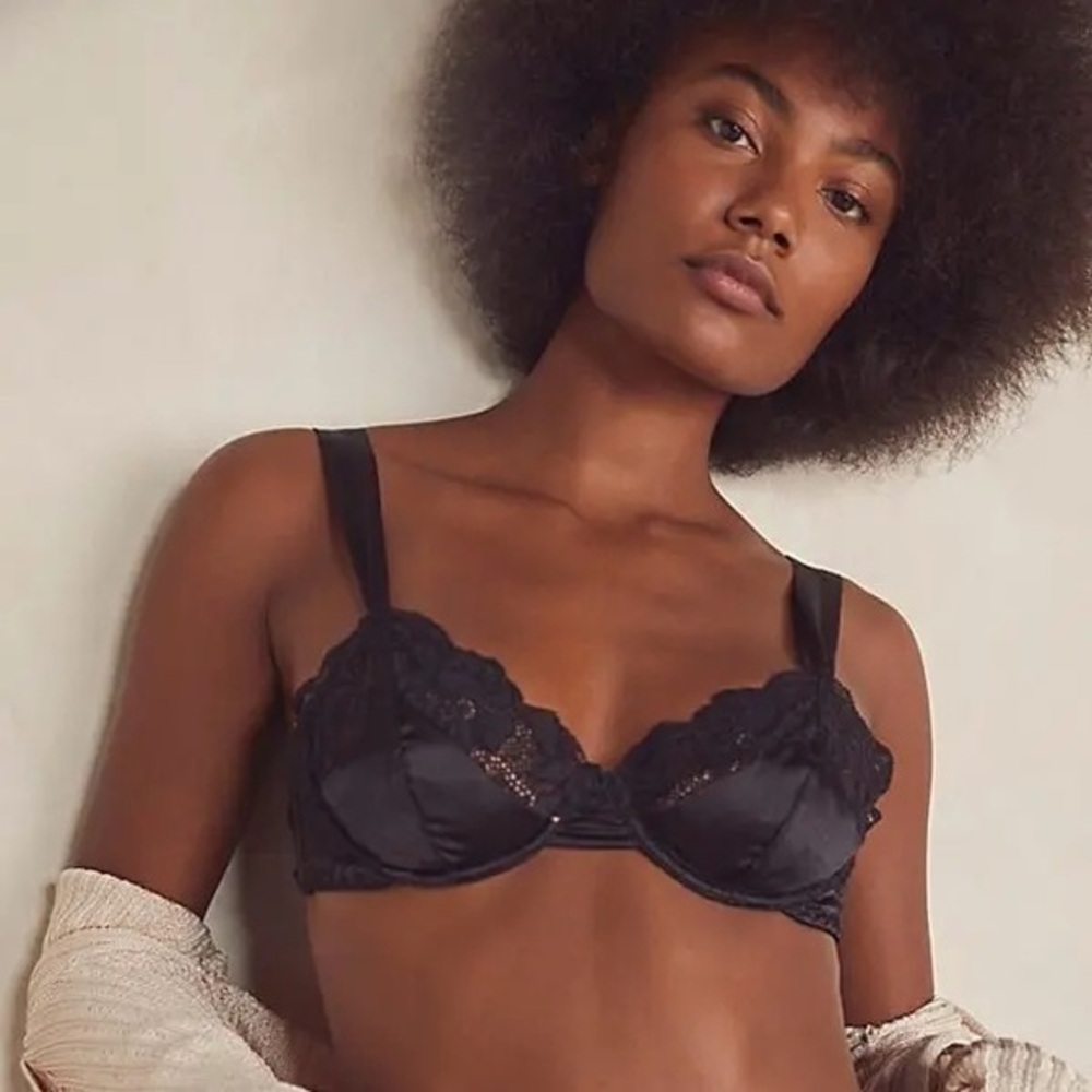 We are HAH After Hours Bra Size A 28-36